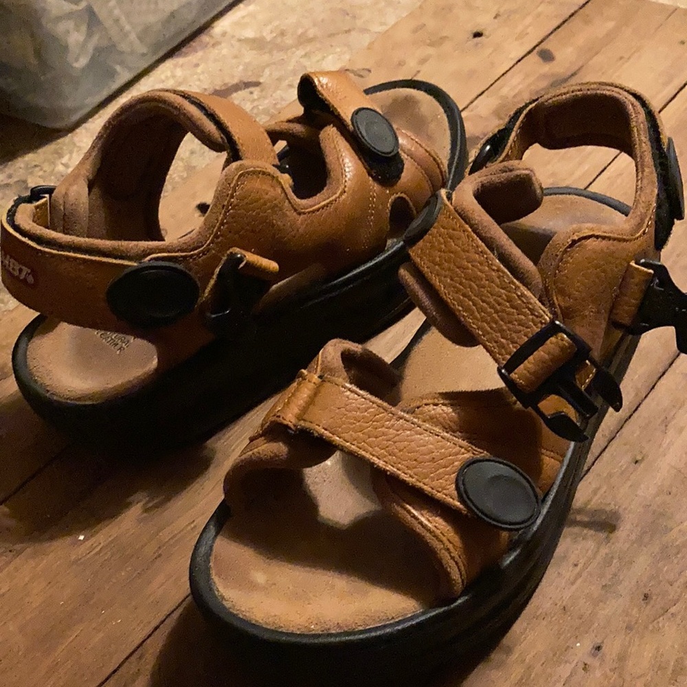 MBT orthopedic sandals